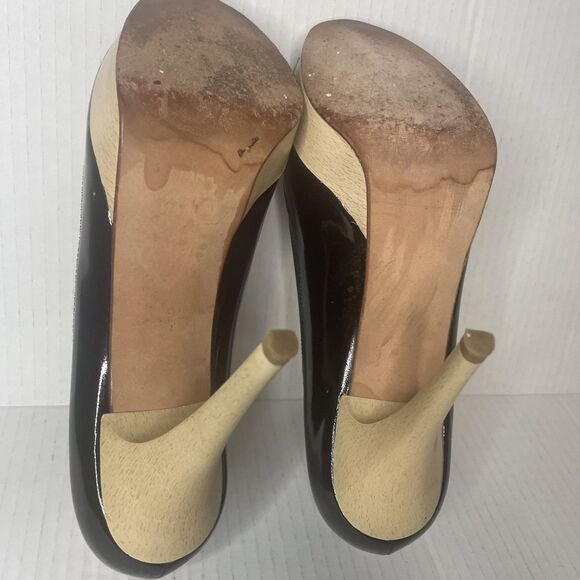 Stuart Weitzman Pump Black 8 Avignon Patent Leather Peep Toe Wood Platform Logo - Picture 14 of 14